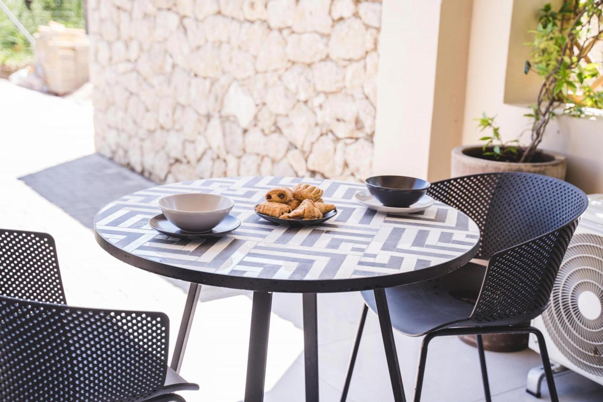 Blue Symphony Suites Apartments Nikiana Bagian luar foto