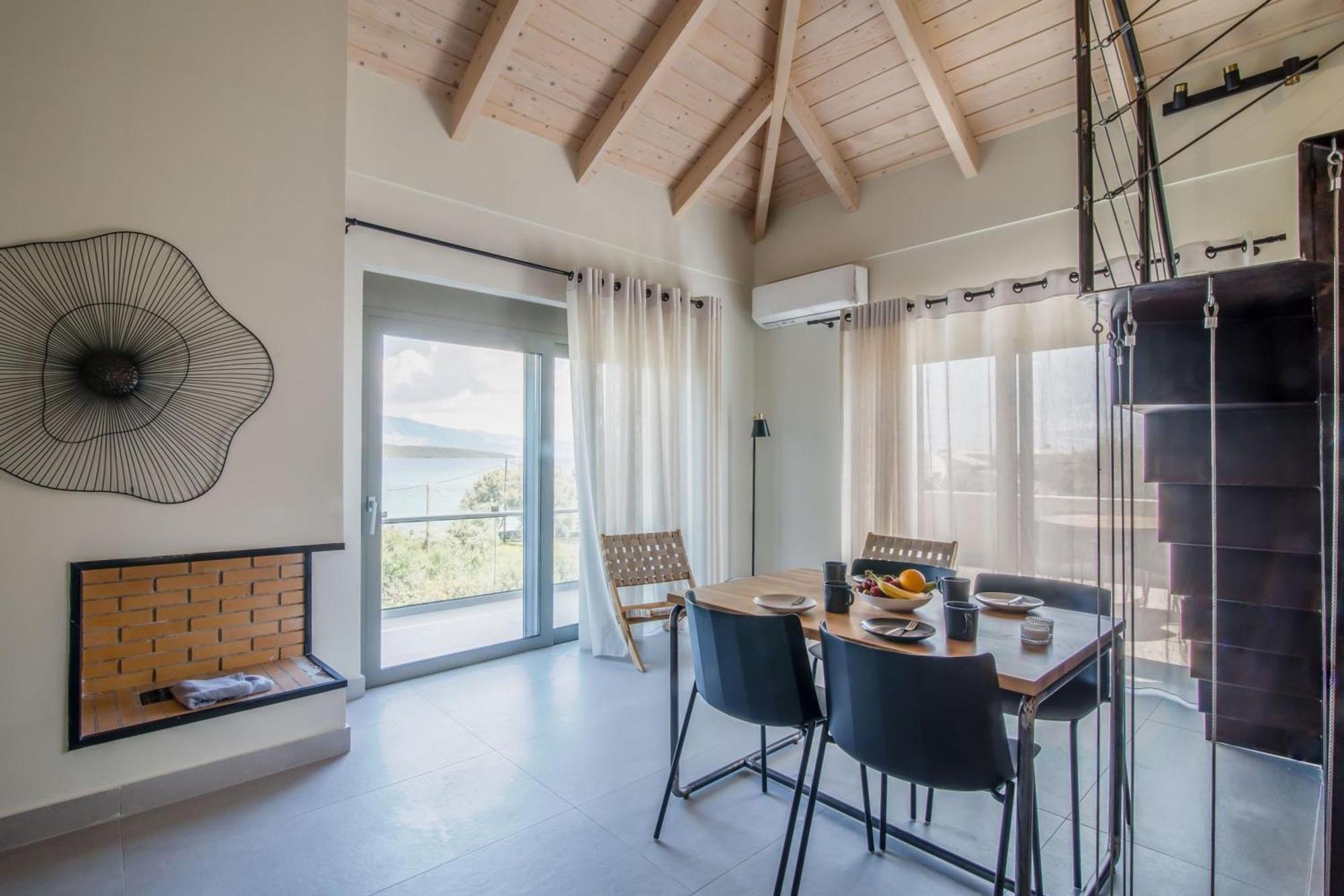 Blue Symphony Suites Apartments Nikiana Bagian luar foto