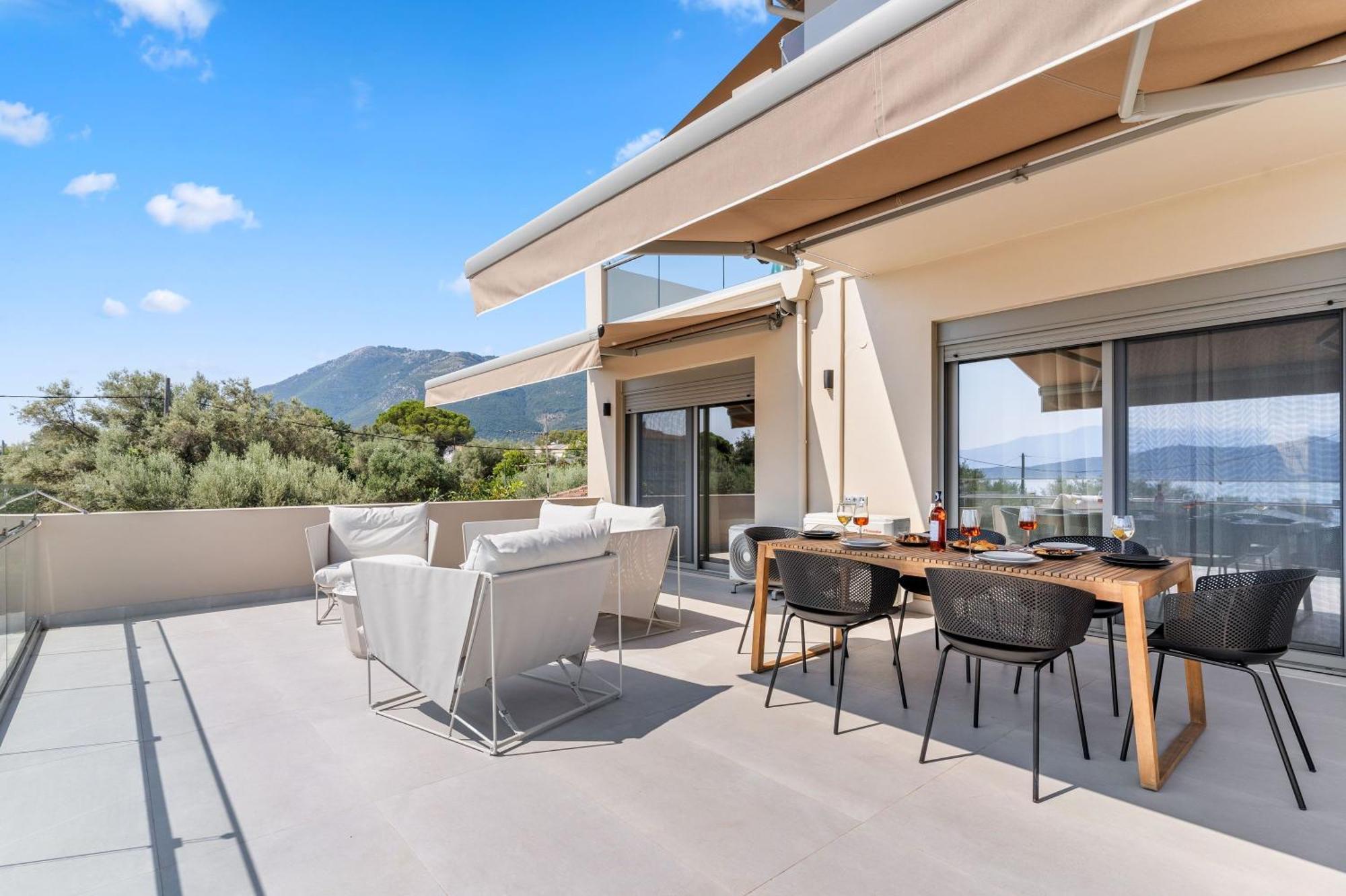 Blue Symphony Suites Apartments Nikiana Bagian luar foto