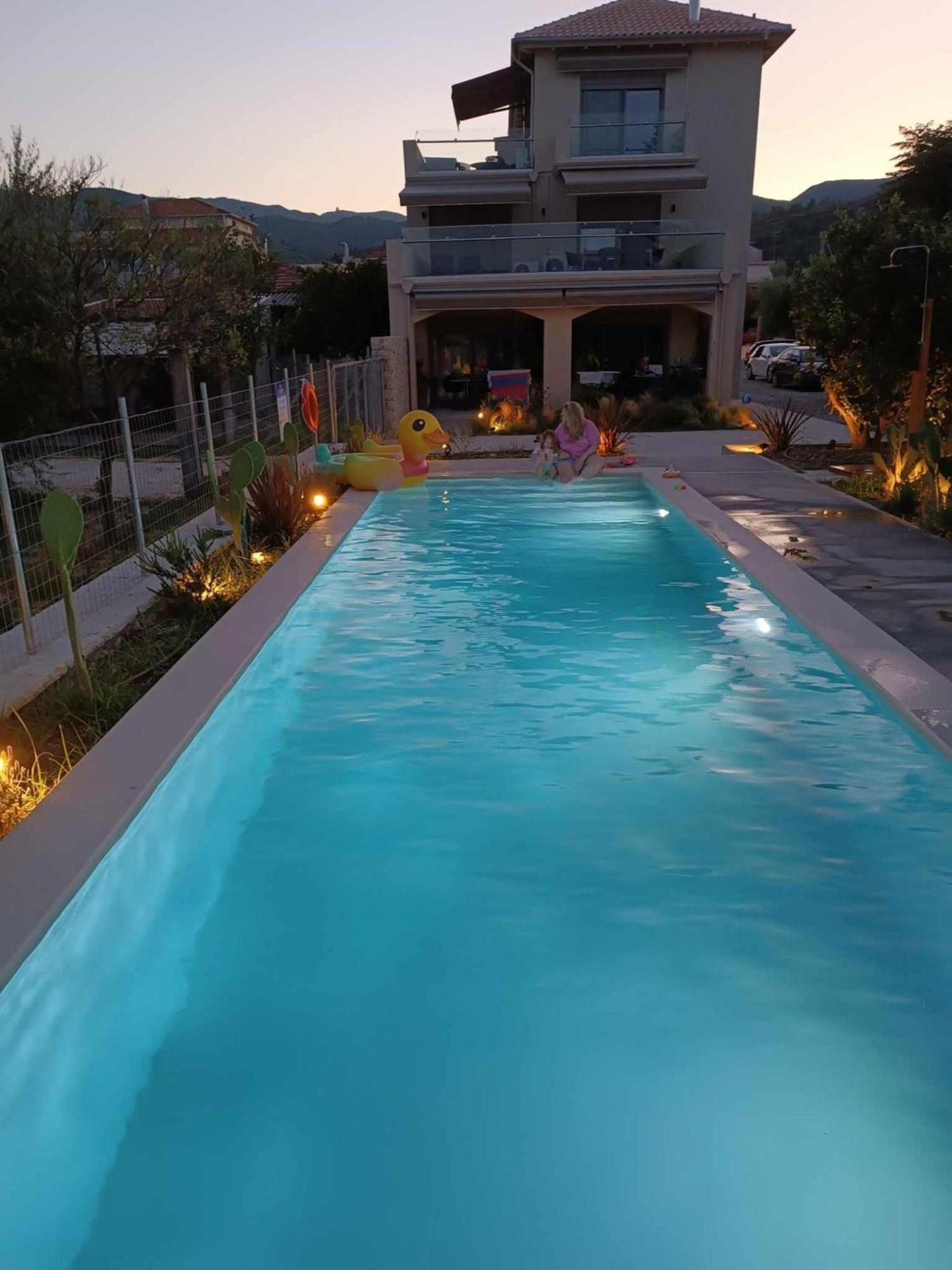 Blue Symphony Suites Apartments Nikiana Bagian luar foto